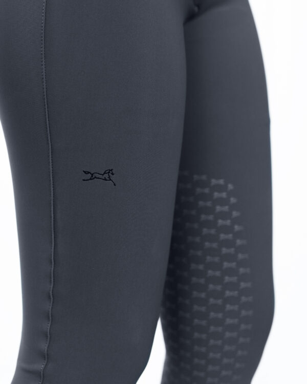 Fager Equestrian szilikon térdfoltos lovaglónadrág Erica Supreme Dark Grey - Image 5